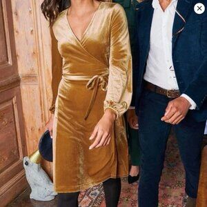 Boden Ellie Velvet Wrap Dress 4, Trumpet Gold, Stretch Long Flowy puffed Sleeves
